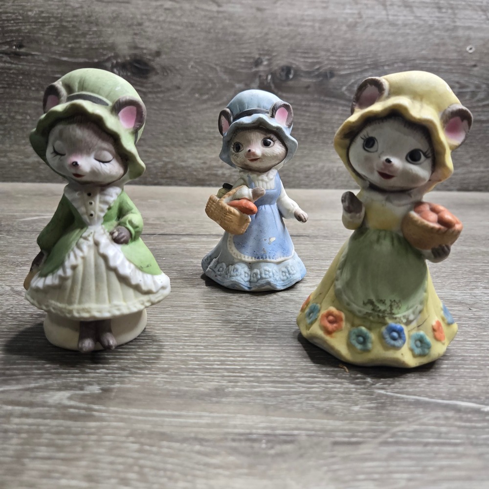 Vintage Mouse Figurines Bonnet Dress Basket Flowers Ceramic Decor Lot of 3